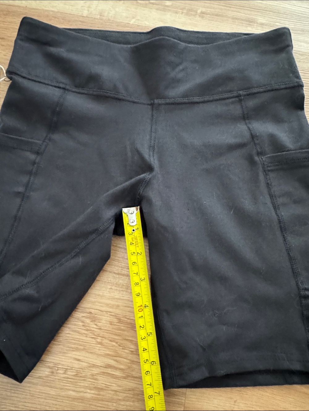 Pact Women’s Black High-Rise Bike Shorts with Side Pockets - Picture 2 of 5